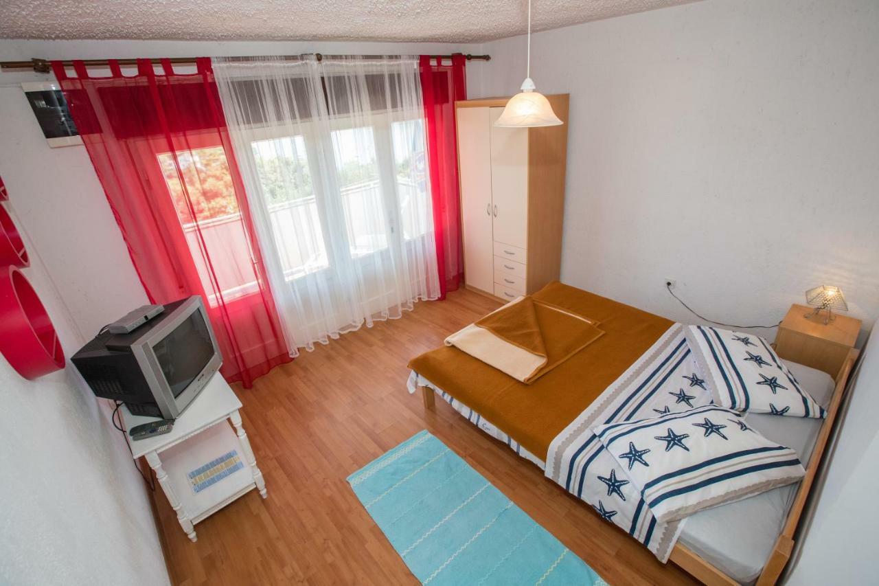 Apartments Renata Kampor المظهر الخارجي الصورة